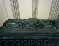 116956 Afbeelding van de graftombe van bisschop Guy van Avesnes in de Domkerk (Domplein) te Utrecht.